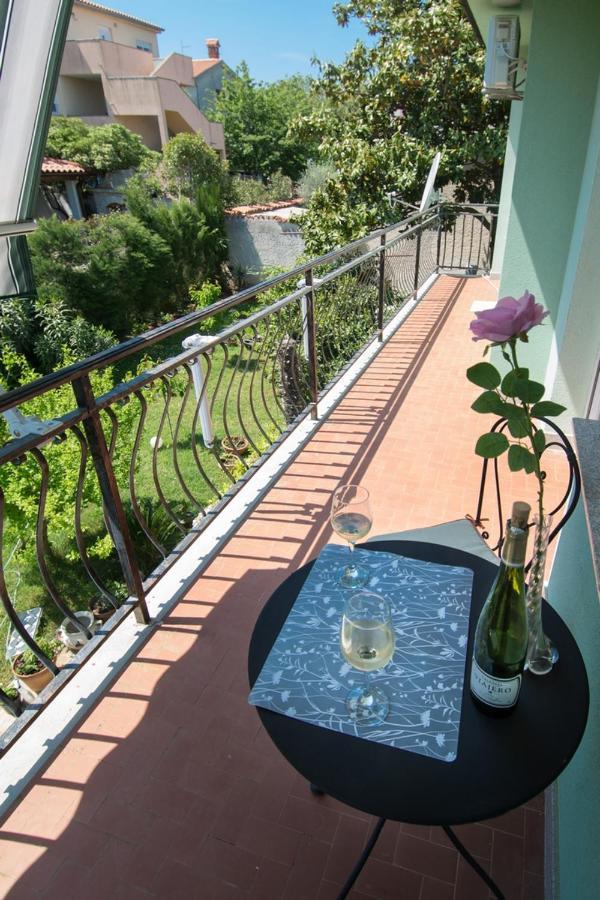 Apartment Lala & Nina Баньоле Екстер'єр фото