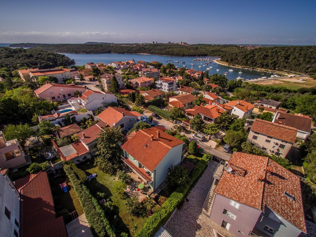 Apartment Lala & Nina Баньоле Екстер'єр фото