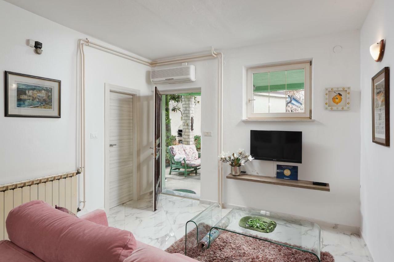 Apartment Lala & Nina Баньоле Екстер'єр фото