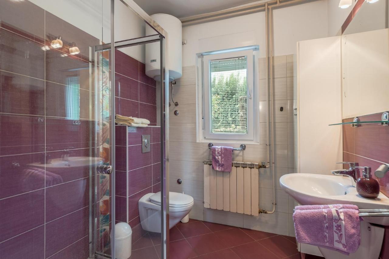 Apartment Lala & Nina Баньоле Екстер'єр фото
